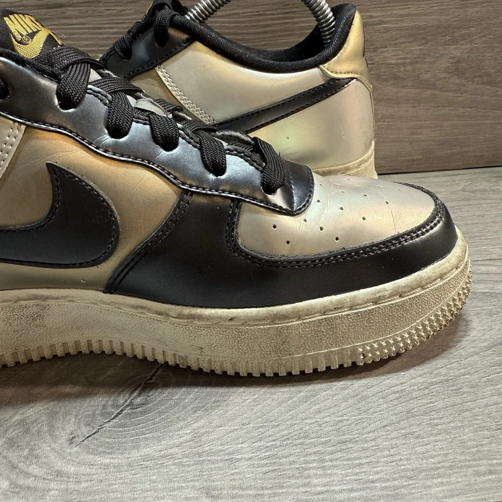 Nike Air Force 1 LV8 Low Metallic Cool Grey (GS) - 849345-003 - Size 7Y